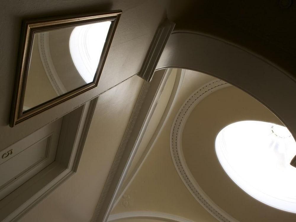 Hanover House Hotel EDI Buitenkant foto